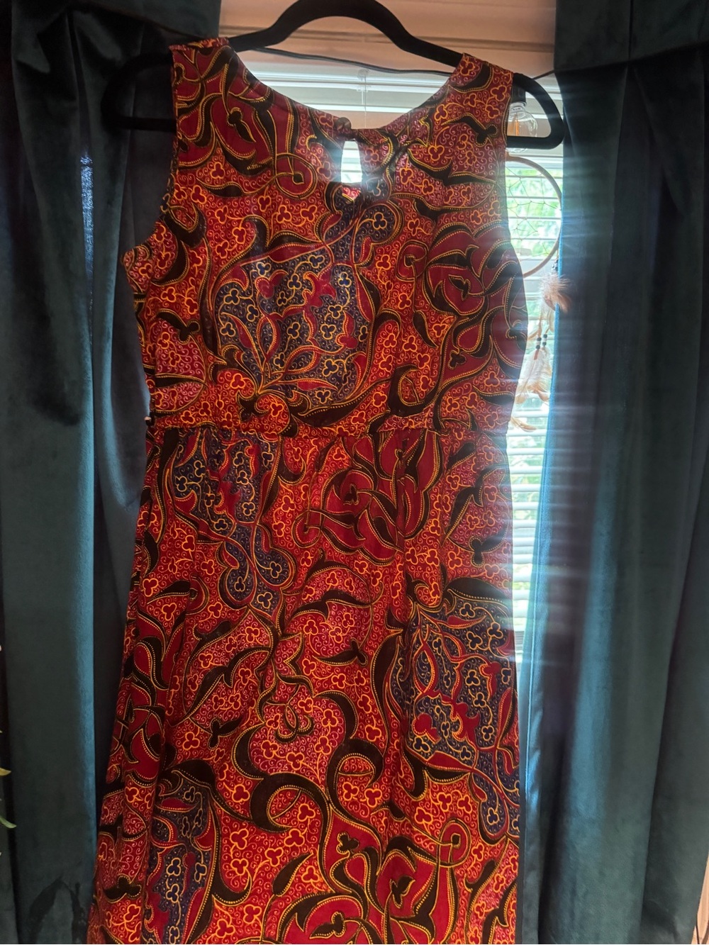 Women’s Red Paisley Sleeveless Mini Dress